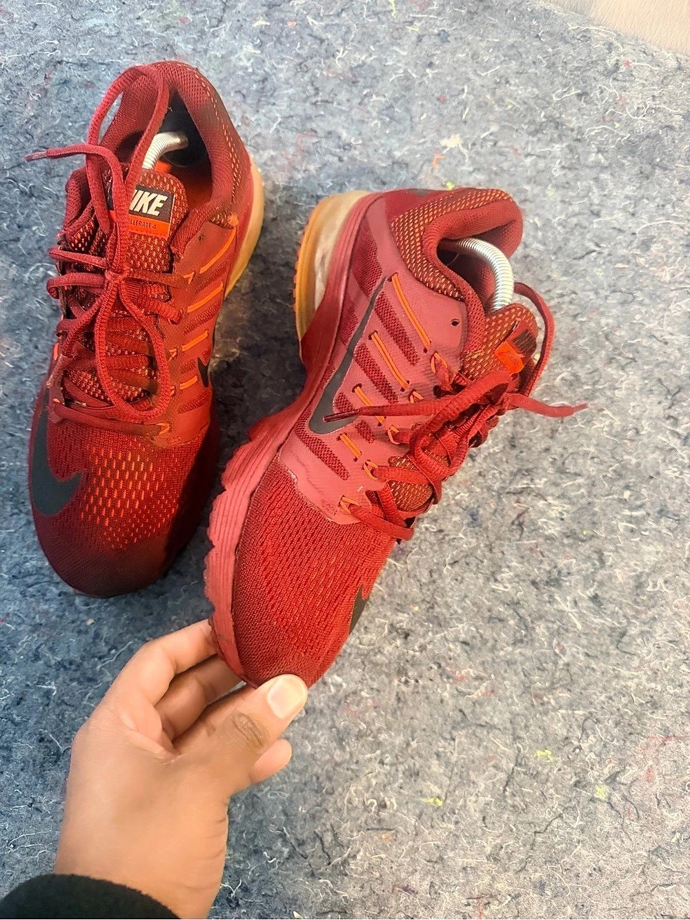 Nike Air Max Excellerate 4 806770-600 Red Orange Men’s Size 9 Running Shoes